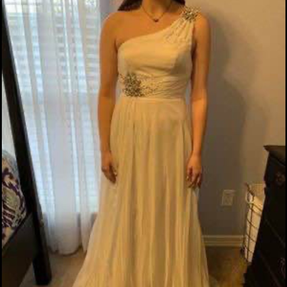 White One Shoulder Prom Dress